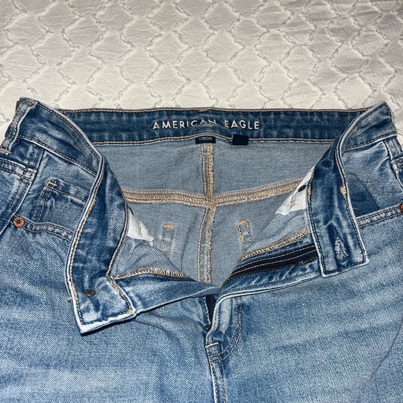 Ae Strigid Ripped Mom Jeans - Distressed Blue Denim Jeans - Picture 3 of 7